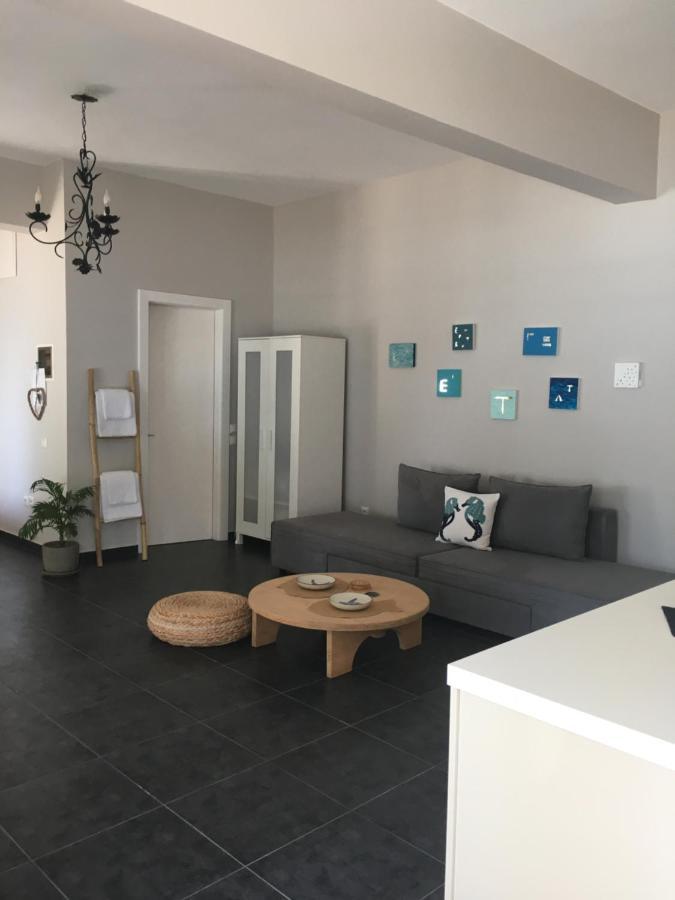 Secret Bay Apartment PalaiónTsiflíkion Exterior foto