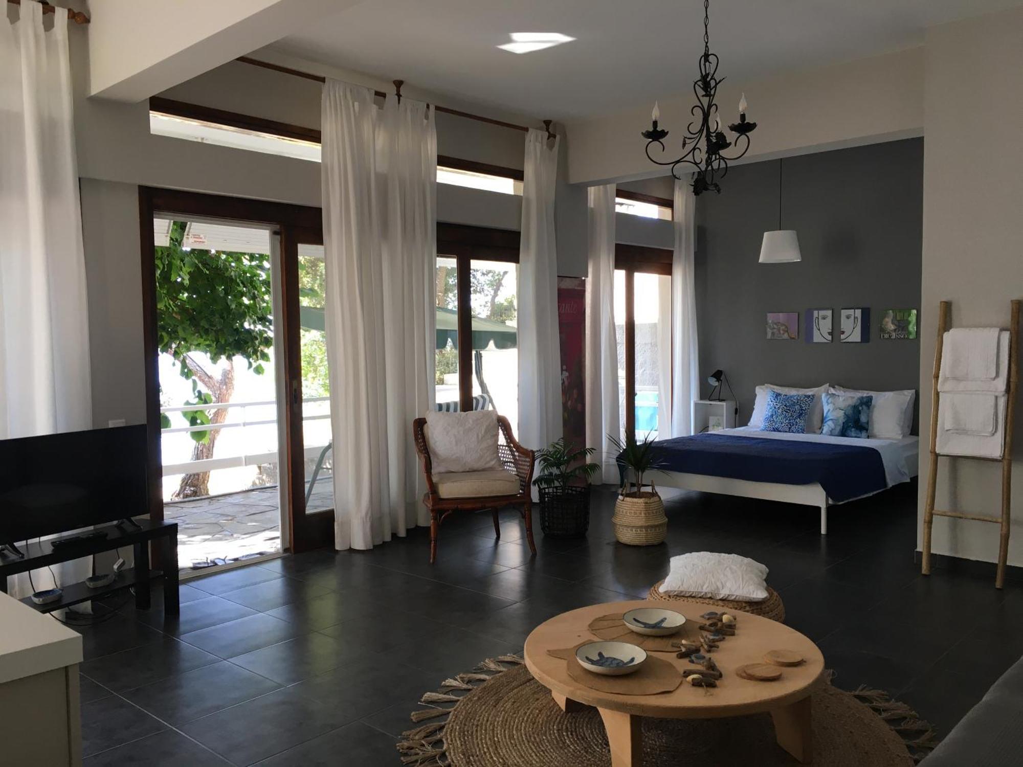 Secret Bay Apartment PalaiónTsiflíkion Exterior foto